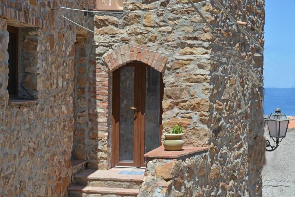 Terrazza Ambrogio Apartamento Sant'Ambrogio  Exterior foto